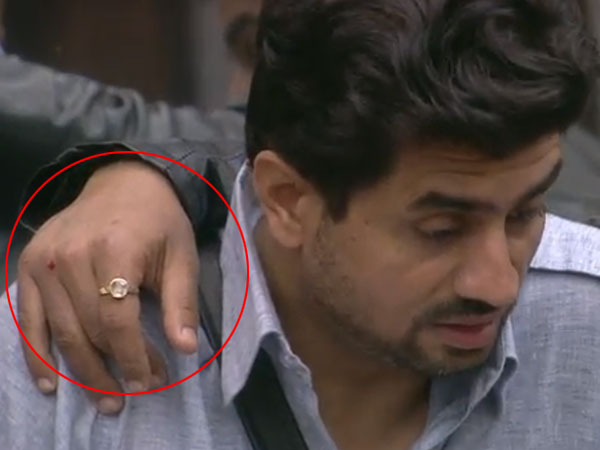 Guatam's Hand Guatam's Hand