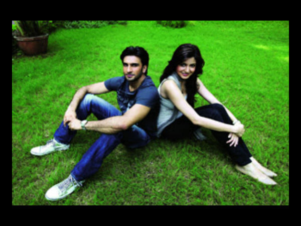 Ranveer-Anushka In Park