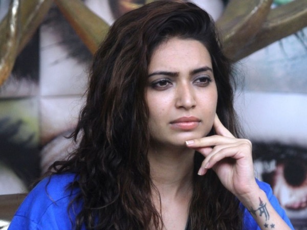 Karishma Being Dumb!