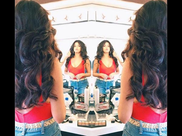 Selena Gomez's Red Hot Look In 'I Want You to Know'