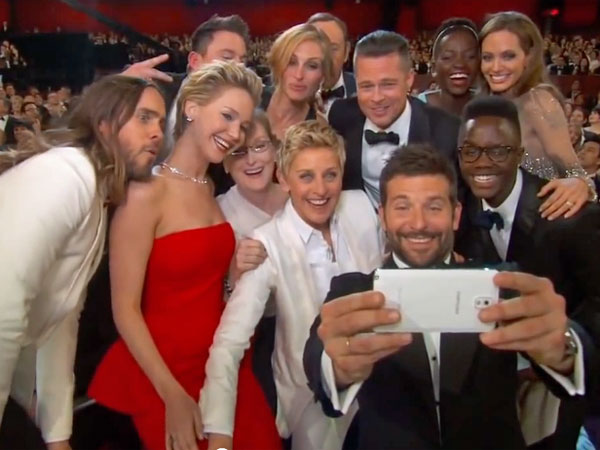 The Oscar Selfie