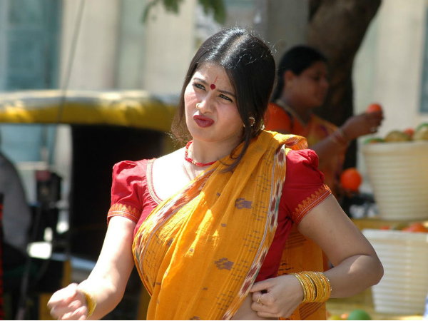 Sangeetha as Dhanam