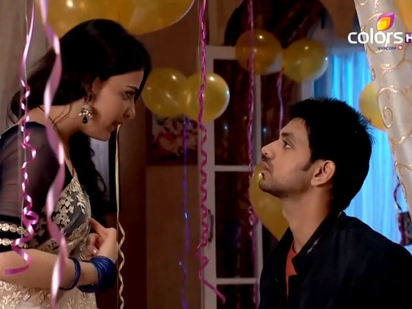 Ishaani Hungry! Ishaani Hungry!