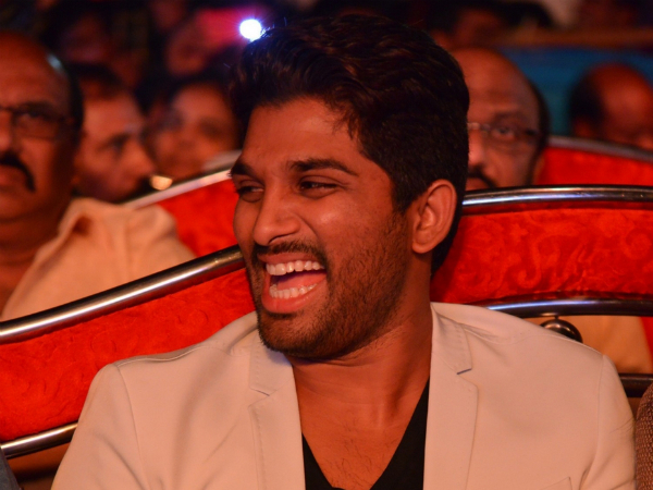 Allu Arjun Enjoying The Show