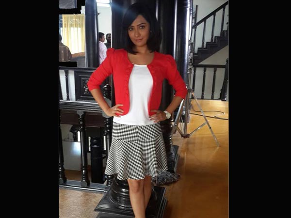 Radhika Pandit In Zoom 