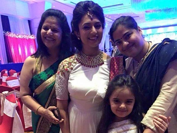 The Mothers And Daughters