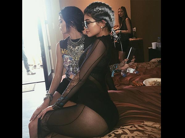 Kylie Jenner Shares A Flashback Bikini Pic, Shows Major Cleavage