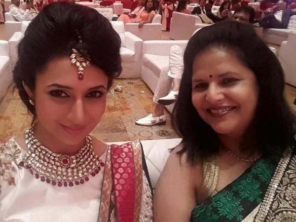 Divyanka And Her Mother