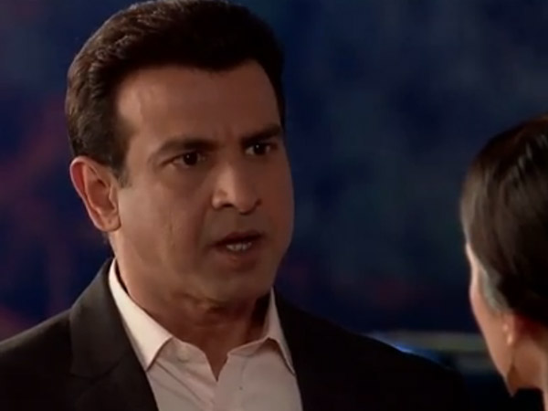 Neil Explains Himself Neil Explains Himself