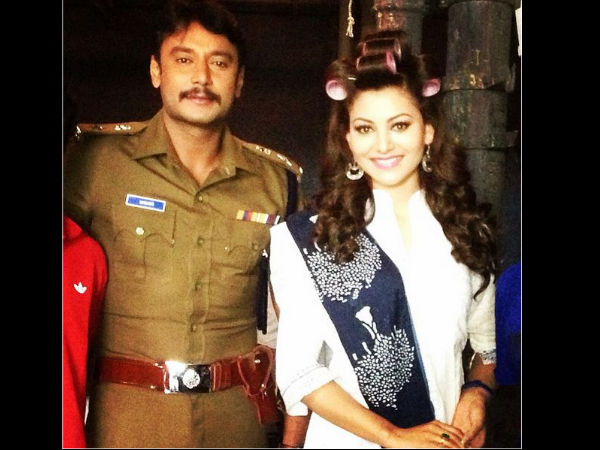 Darshan To Romance Urvashi Rautela!