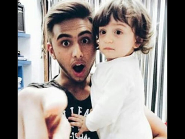 AbRam Posing For A Selfie