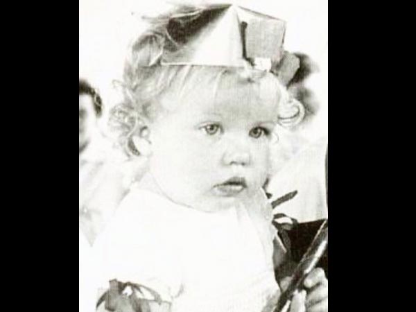 Throwback Thursday: Kylie Minogue Celebrates Birthday, Shares Childhood Pic