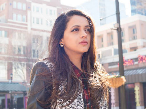 Bhavana As Roshni Mathew