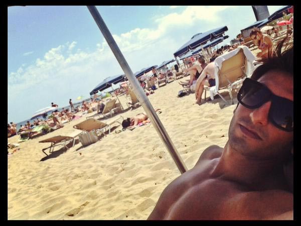 minmon ‏@YasminDiiz_ 