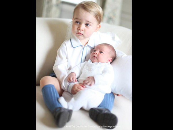 Sibling Love: Prince George & Princess Charlotte's Pics Will Melt Your Heart!