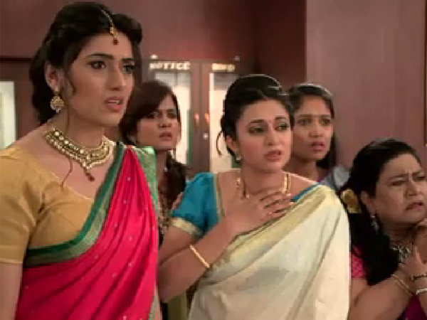 Simmi And Others Petrified