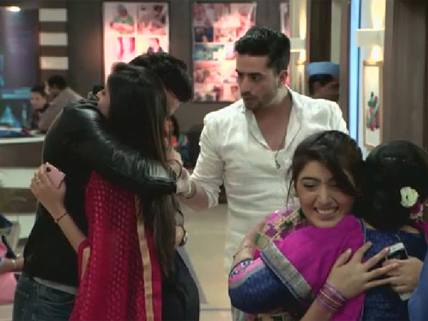 Abhishek Hugs Mihika