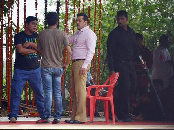 Salman On The Sets Salman On The Sets