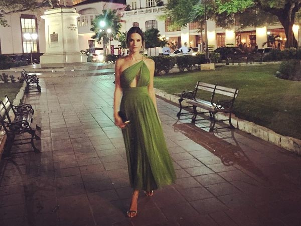 Alessandra Ambrosio Hits The Beach Before Michael Kros Event