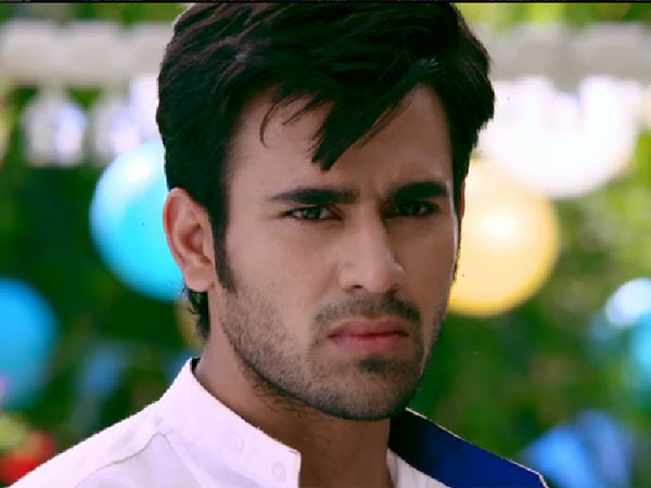 Abheer Watching Meher