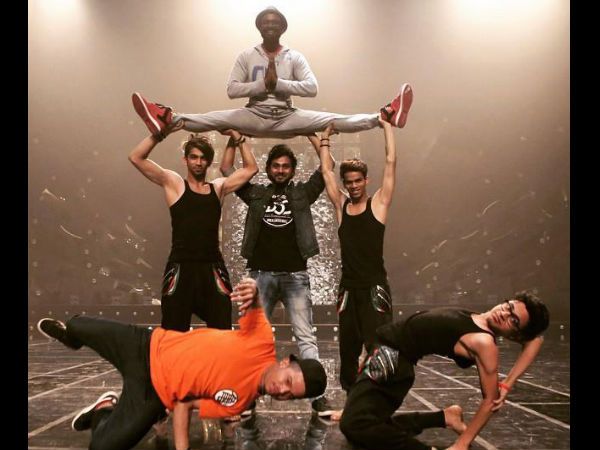 ABCD 2 Dancers