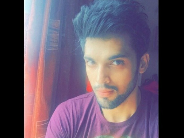 Kaisi Yeh Yaariyan’s Manik Aka Parth Samthaan Is Back To Shoot [PICS]