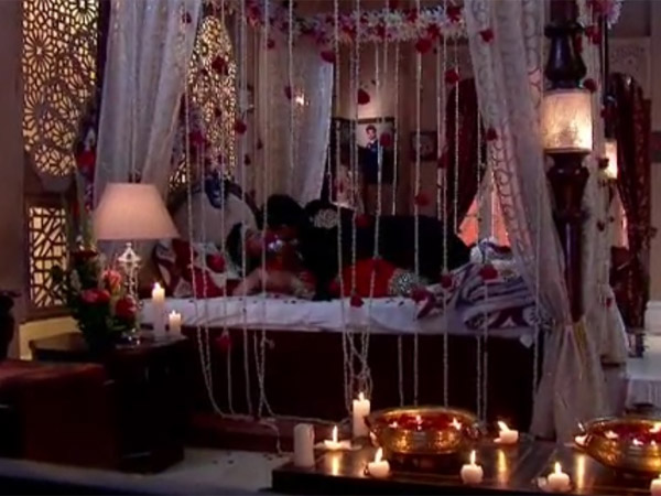 Ishveer Share Romantic Moment Ishveer Share Romantic Moment