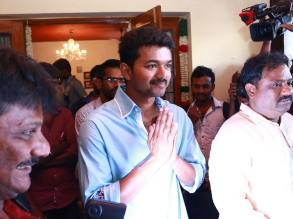 Welcoming The Guests Welcoming The Guests