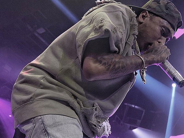 Tyga Cheated On Kylie With A Transgender? Rapper Responds To His NSFW Pics Leak