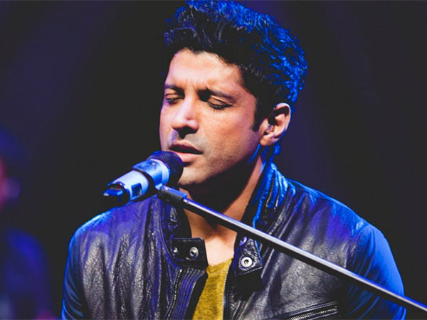 Farhan Akhtar ( Dil Dhadakne Do) 