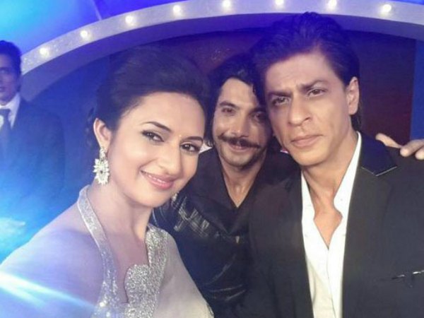 Divyanka Selfie With Shahrukh Divyanka Selfie With Shahrukh