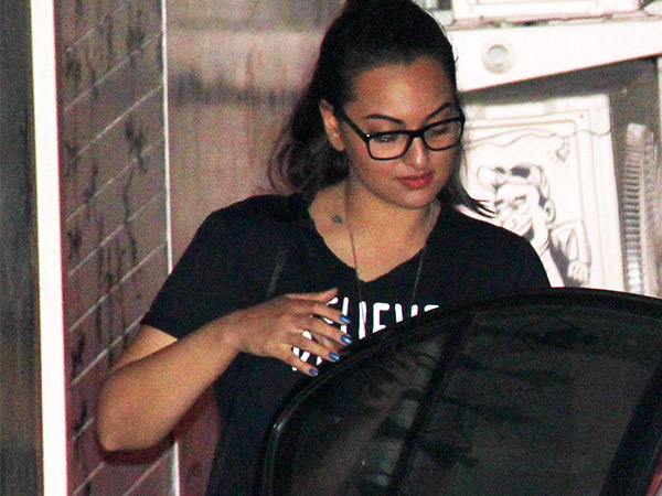 Sonakshi Sinha @sonakshisinha Sonakshi Sinha @sonakshisinha