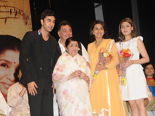 Kapoor Family With Lata Mangeshkar