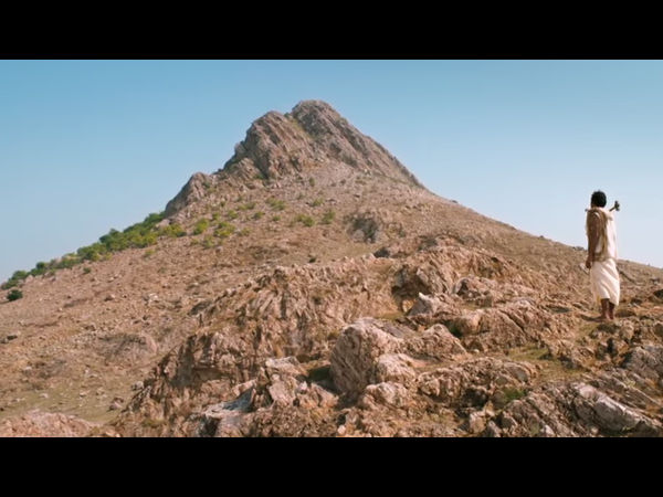 Manjhi-The Mountain Man Manjhi-The Mountain Man