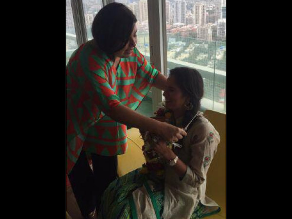 Farah Having Fun With Sania Mirza