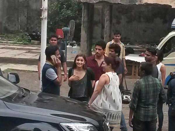 Alia Spotted With Sidharth