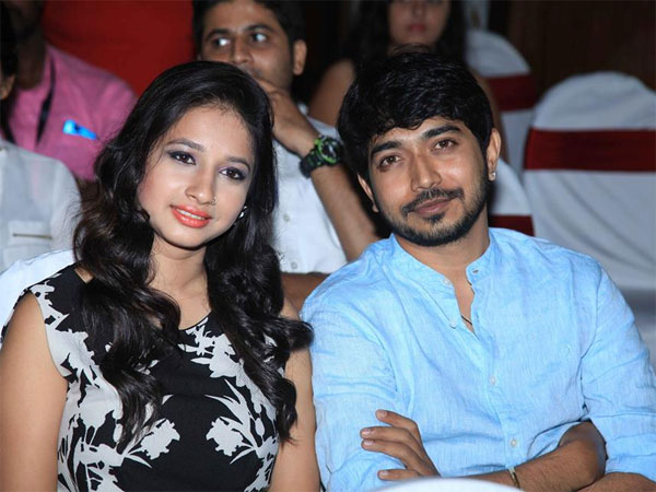 Newbies Manvitha And Vikky Newbies Manvitha And Vikky