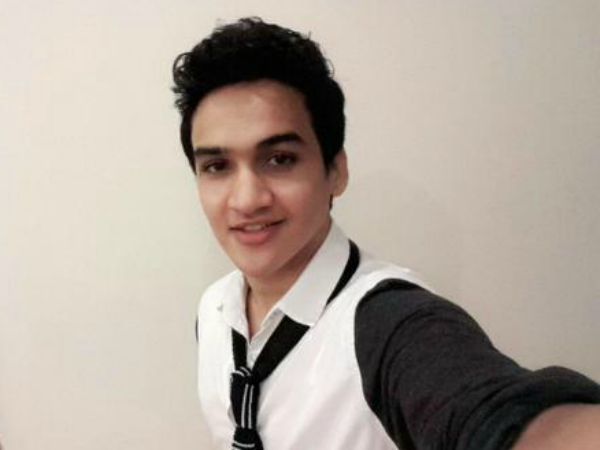 Faisal Khan Posted This Picture On Twitter And Wrote…