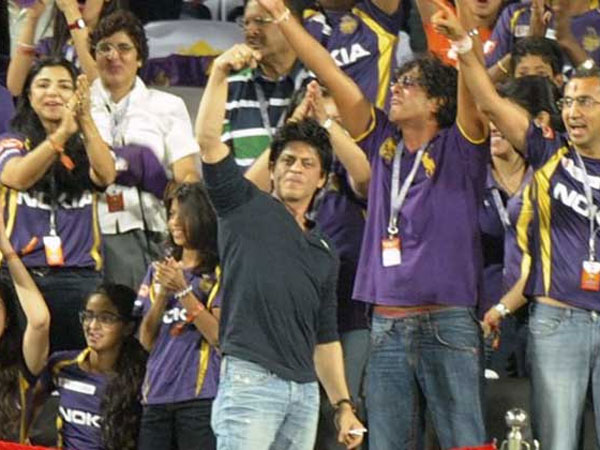 Shahrukh Khan Got Clicked At The Stadium