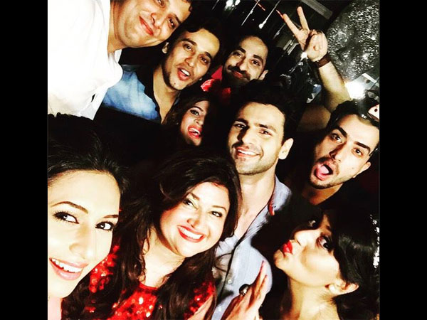 Yeh Hai Mohabbatein Cast