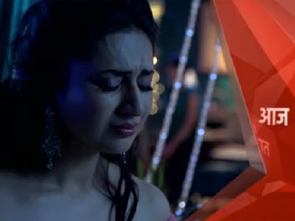 Ishita Upset At The Party