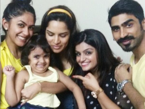 Kumkum Bhagya’s Bulbul Aka Mrunal Thakur’s Birthday Celebration With Alia Aka Shikha Singh! (PICS)