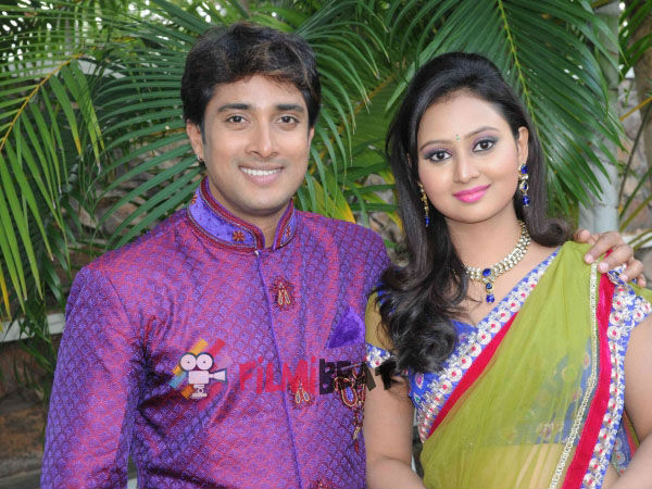 Ninnanda Nodalendu Song! 