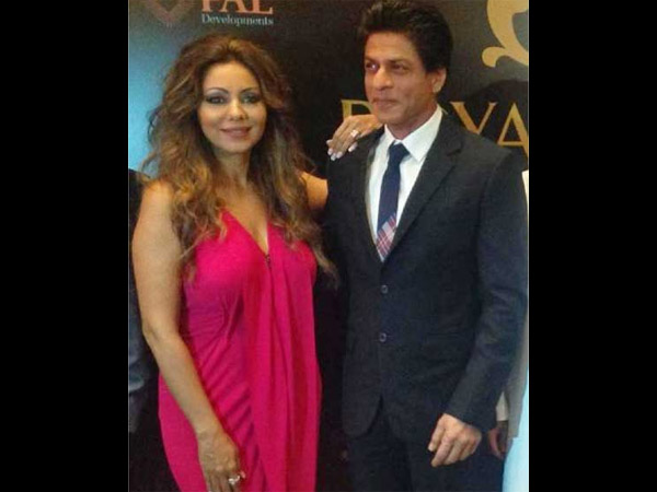 Shahrukh With Wife