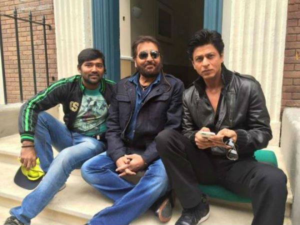 Shahrukh Khan With Vinod Khanna 