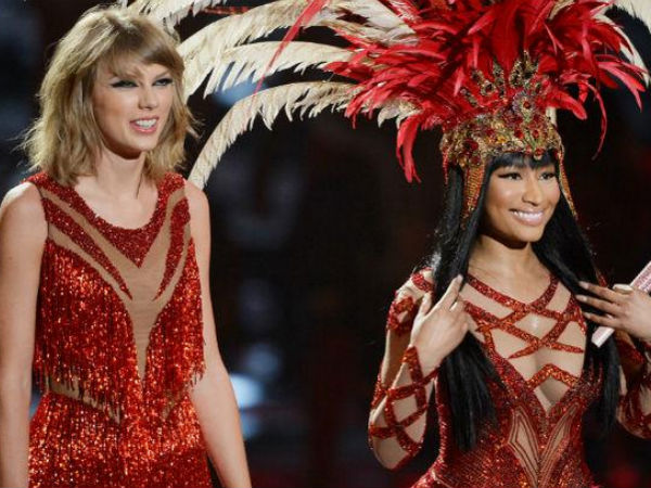 No Bad Blood Between Taylor Swift & Nicki Minaj, Perform Together At VMAs!