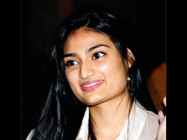 All Set To Touch The Sky