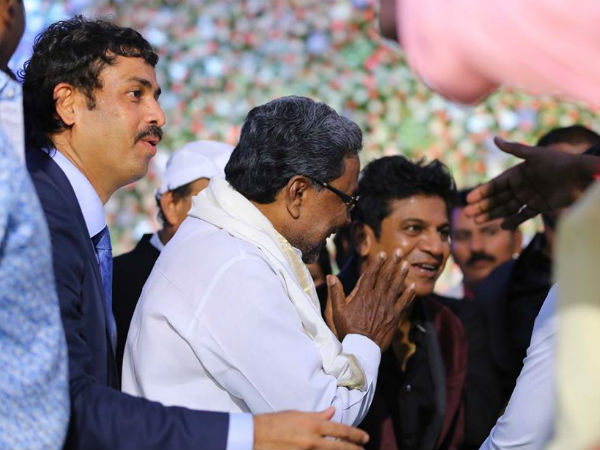 CM Siddaramaiah With Shivarajkumar 