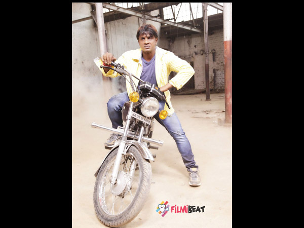 Goodman ‏@guddusaying 