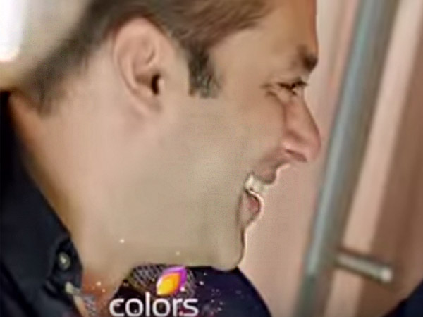 Salman Enjoying Their Trouble